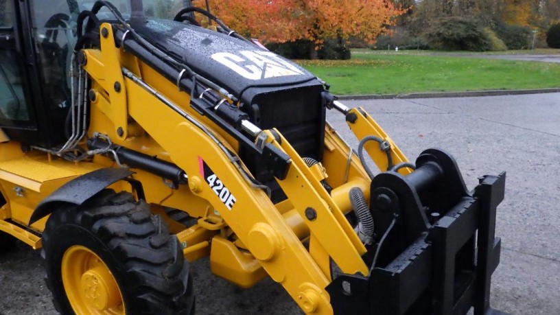 2011-caterpillar-420e-it-backhoe-loader-4x4-with-rear-stabilizers-diesel-caterpillar-420e-it-big-21