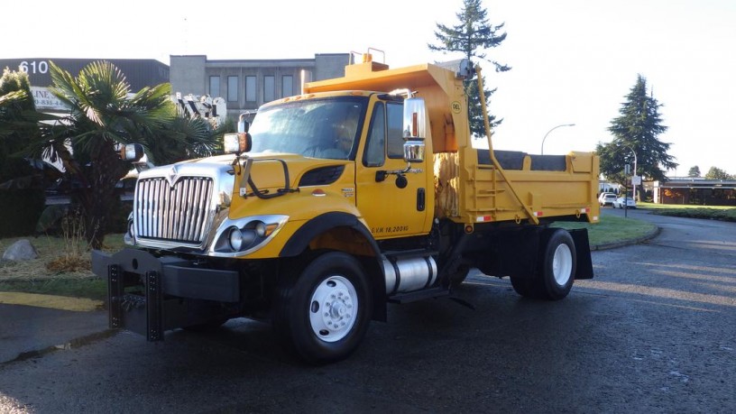 2009-international-7400-workstar-dually-dump-truck-with-air-brakes-diesel-international-7400-big-4