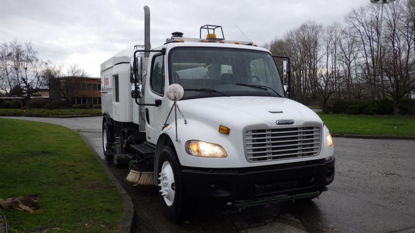 2008-freightliner-m2-106-sweeper-vacuum-truck-diesel-with-air-brakes-freightliner-m2-106-big-1