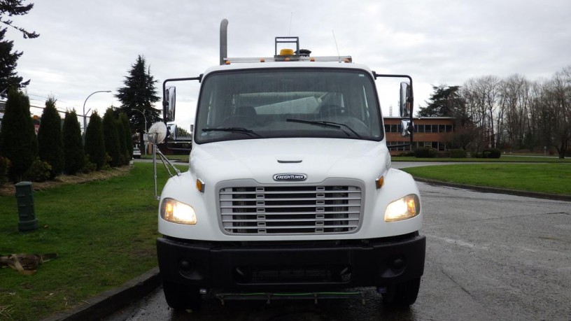 2008-freightliner-m2-106-sweeper-vacuum-truck-diesel-with-air-brakes-freightliner-m2-106-big-2