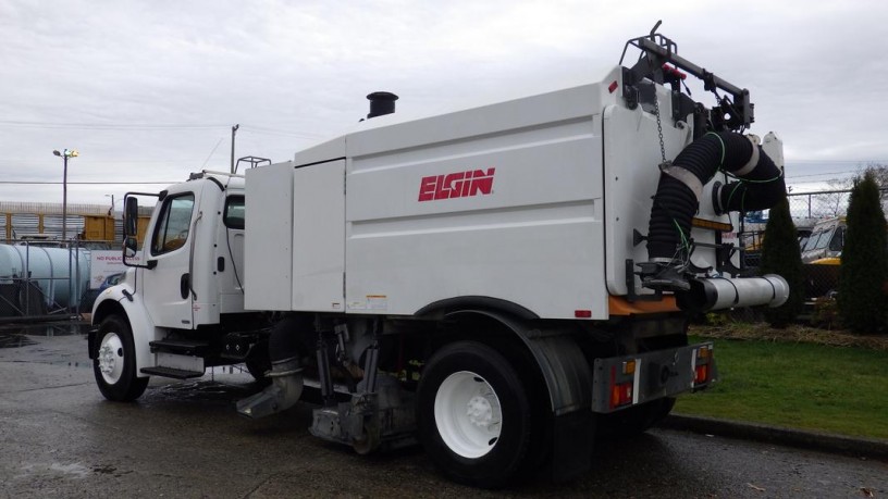 2008-freightliner-m2-106-sweeper-vacuum-truck-diesel-with-air-brakes-freightliner-m2-106-big-7