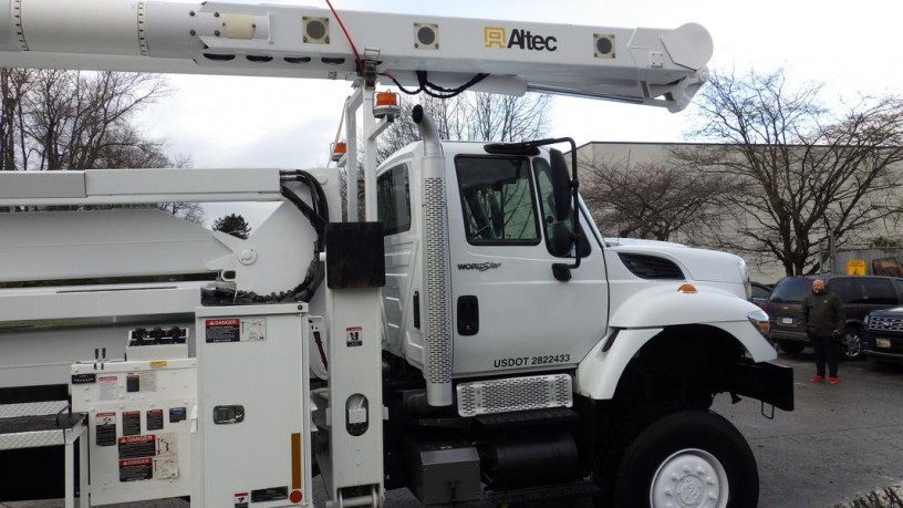 2013-international-7400-altec-bucket-tandem-axle-awd-dually-diesel-truck-international-7400-big-14