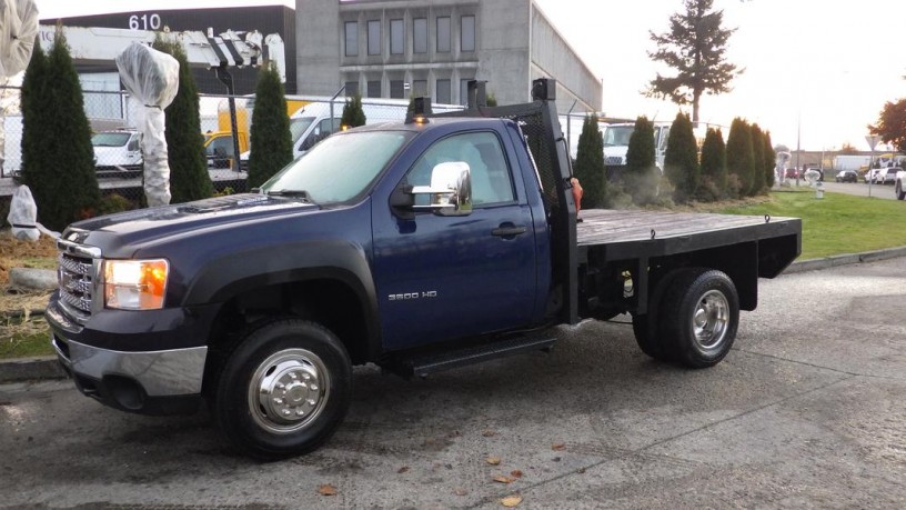 2011-gmc-sierra-3500hd-flat-deck-2wd-gmc-sierra-3500hd-big-4