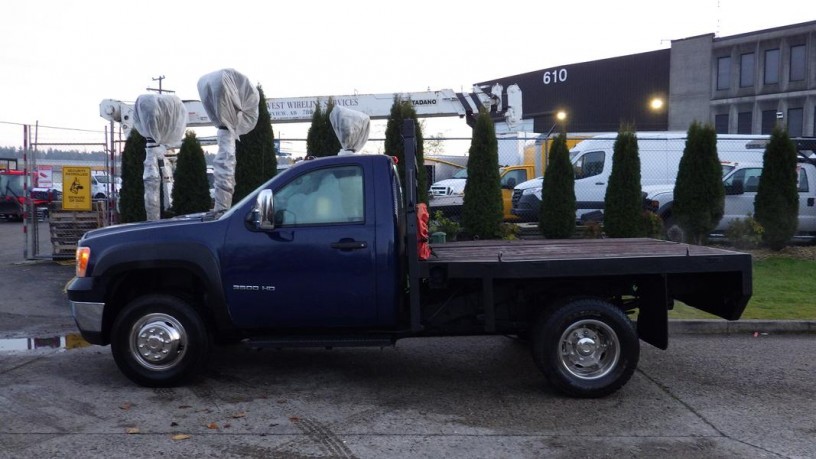 2011-gmc-sierra-3500hd-flat-deck-2wd-gmc-sierra-3500hd-big-5