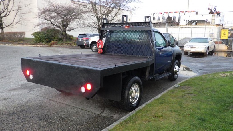 2011-gmc-sierra-3500hd-flat-deck-2wd-gmc-sierra-3500hd-big-9