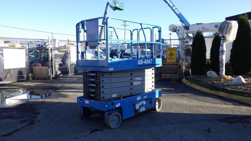 2015-genie-gs-4047-boom-lift-genie-gs-4047-big-2