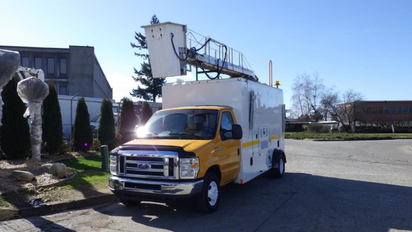 2015-ford-econoline-e-450-cube-van-with-bucket-ford-econoline-big-3