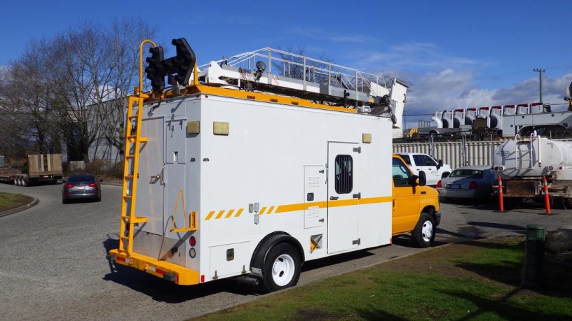 2015-ford-econoline-e-450-cube-van-with-bucket-ford-econoline-big-10