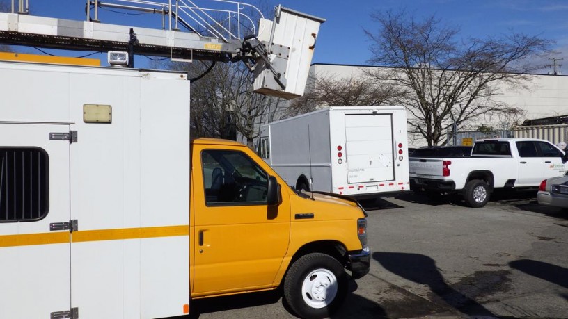 2015-ford-econoline-e-450-cube-van-with-bucket-ford-econoline-big-12