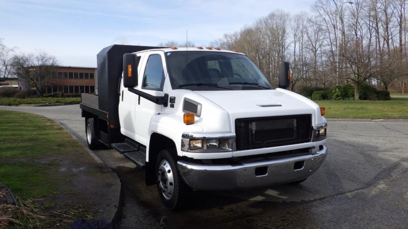 2007-gmc-c5500-crew-cab-flat-deck-diesel-gmc-c5500-big-1