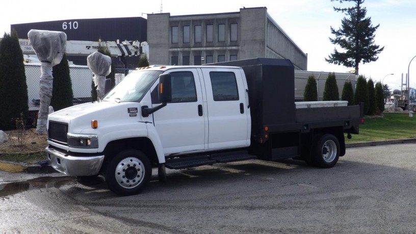 2007-gmc-c5500-crew-cab-flat-deck-diesel-gmc-c5500-big-4