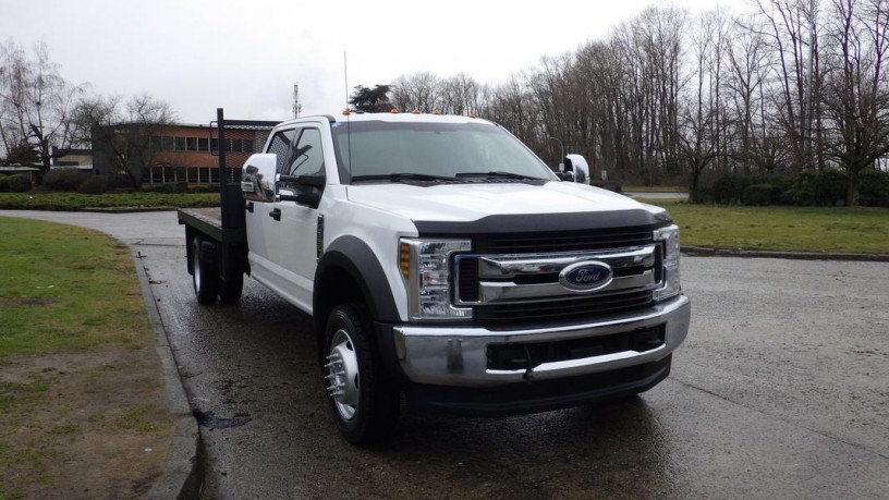 2019-ford-f-550-flat-deck-crew-cab-4wd-ford-f-550-big-1