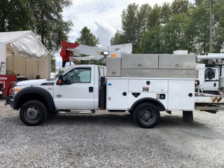 2011 Ford F550 - 42.5FT BUCKET TRUCK *4X4* NEW CVI - BUCKET/BOOM CERTIFIED - READY TO WORK