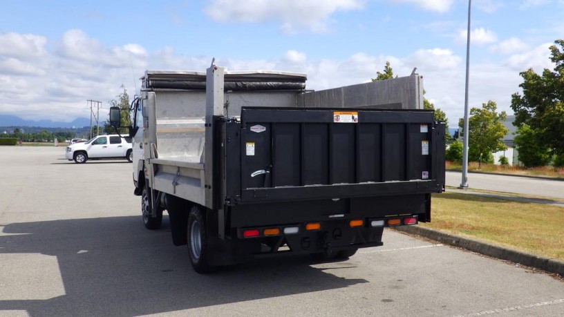 2012-mitsubishi-fuso-fg-4x4-dump-and-power-tailgate-diesel-mitsubishi-fuso-fg-4x4-big-7