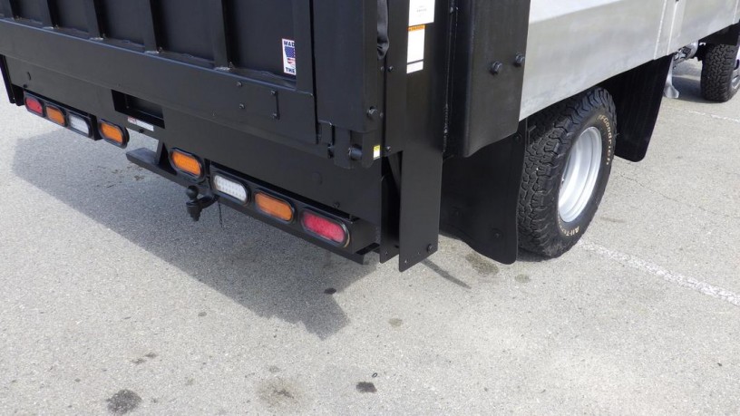 2012-mitsubishi-fuso-fg-4x4-dump-and-power-tailgate-diesel-mitsubishi-fuso-fg-4x4-big-17