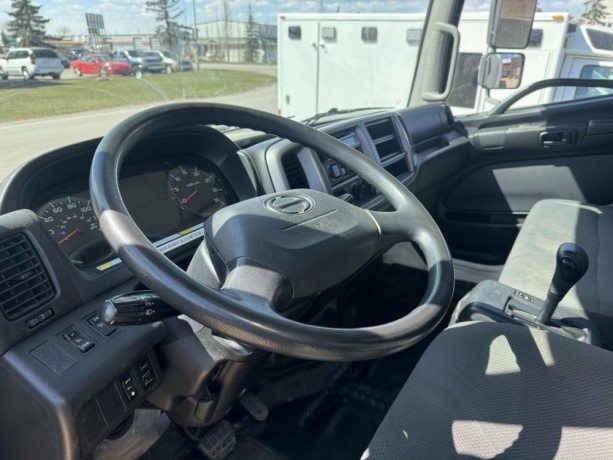 2019-hino-338-van-body-truck-big-3