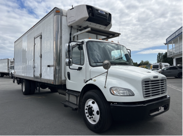 2016-freightliner-business-class-m2-106-26-box-reefer-power-tailgate-big-1