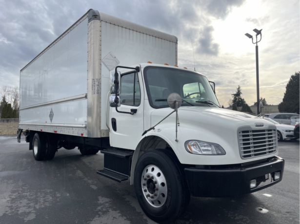 2024-freightliner-business-class-m2-106-dry-box-big-1