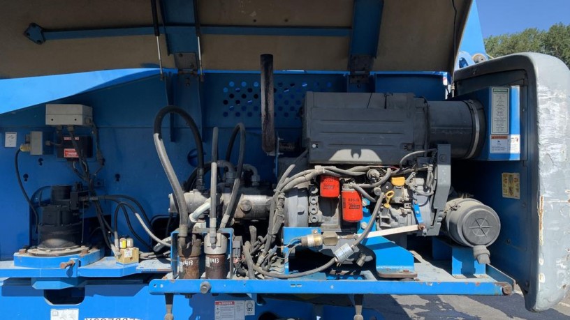 2008-genie-s-65-boom-lift-4-wheel-drive-diesel-genie-s-65-boom-lift-big-4