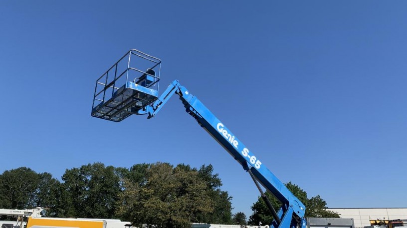 2008-genie-s-65-boom-lift-4-wheel-drive-diesel-genie-s-65-boom-lift-big-25