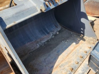 Bucket, Ditch Cleaning EFI 150SERIES