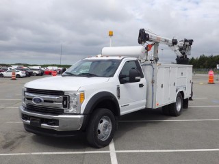 2017 Ford F-550 Regular Cab Service Truck 4WD With Crane Diesel Ford F-550