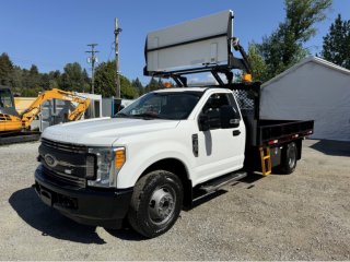 2017 Ford F350 - 12FT FLAT BED TRUCK GREAT FOR TRAFFIC CONTROL / FLAGGER'S TRUCK