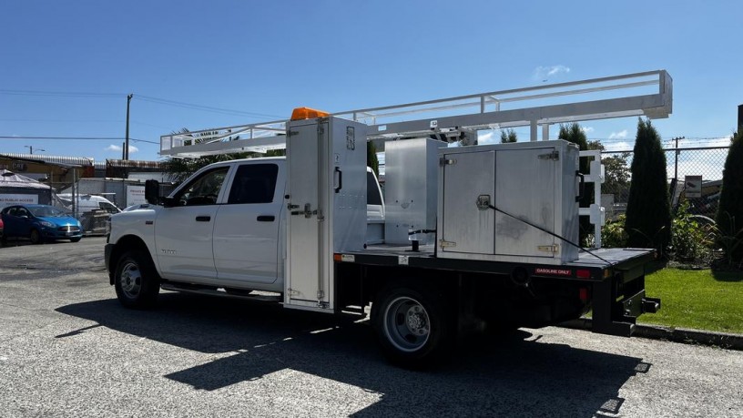 2019-ram-3500-crew-cab-4wd-service-truck-dually-ram-3500-big-7