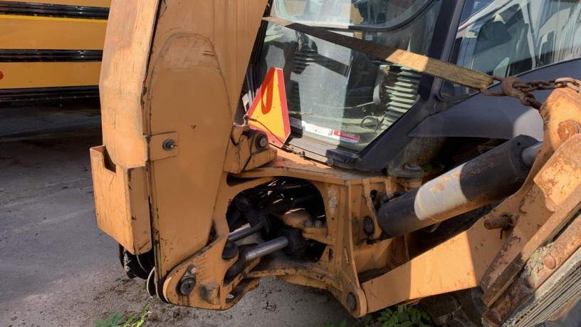 2015-case-580-super-n-backhoe-loader-extendahoe-4-wheel-drive-diesel-non-runner-case-580-big-7