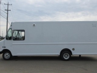 2013 Ford UTILIMASTER