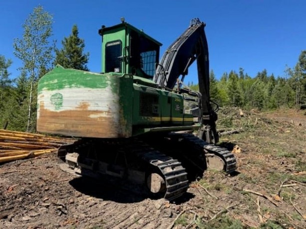 2012-john-deere-2154d-big-2