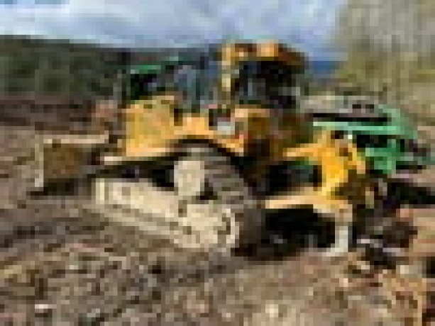 2014-caterpillar-d6t-lgp-vpat-big-2