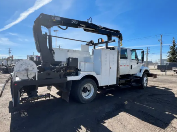 2006-international-7500-42-service-truck-big-2