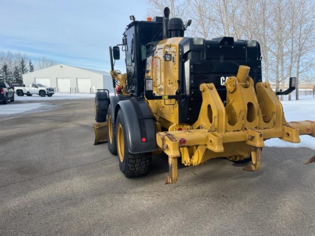 cat-160m-awd-grader-big-3