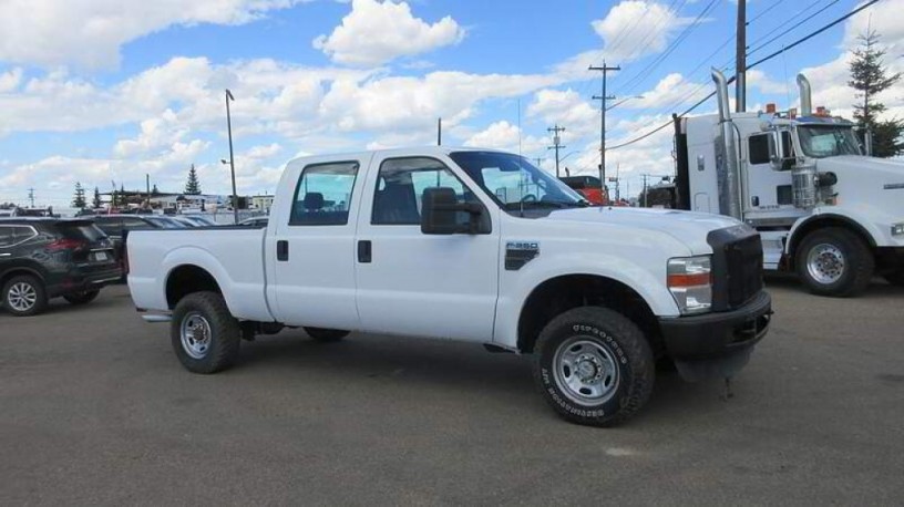 2010-ford-super-duty-f-350-srw-4wd-crew-cab-6-34-ft-box-xl-big-1