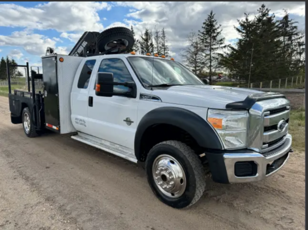 2011-ford-f550-xlt-extcab-picker-boom-truck-hiab-060-6300-lbs-big-1