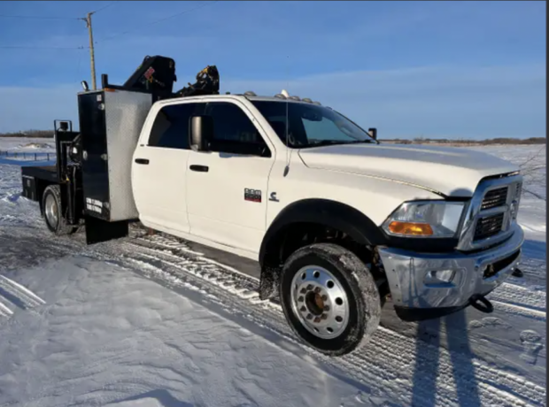 2011-dodge-5500-crewcab-4x4-picker-boom-truck-hiab-077-7035lbs-big-1