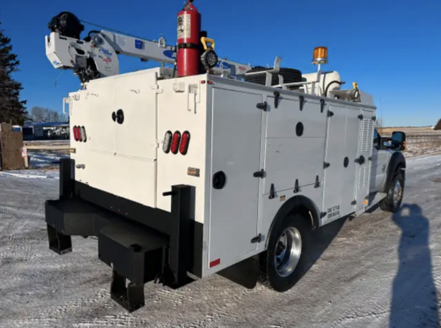 2015-ford-f550-service-truck-dsl-6006lbs-vmac-welder-booster-big-2