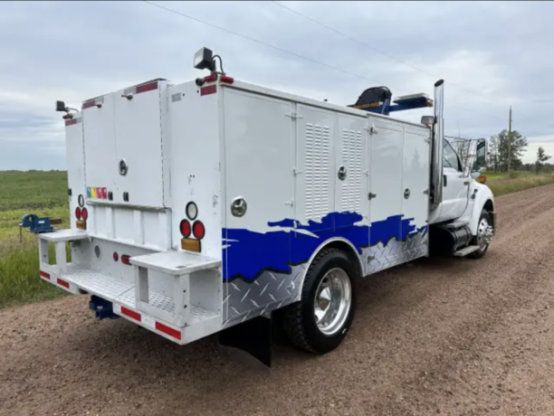 2005-ford-f650-picker-service-truck-cat-c7-hyd-picker-gas-comp-big-2