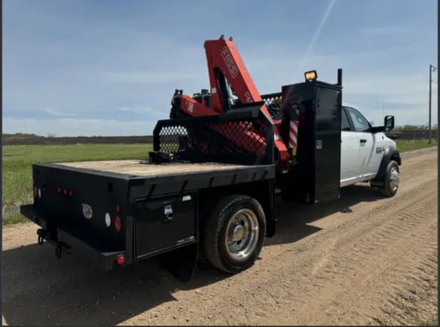 2013-dodge-5500-crewcab-4x4-picker-boom-truck-fassi-f65-6129lbs-big-2