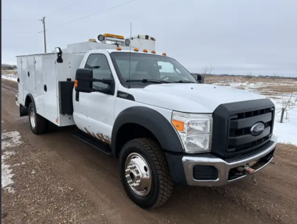 2015-ford-f550-xlt-service-truck-utility-box-comp-oil-reels-big-1