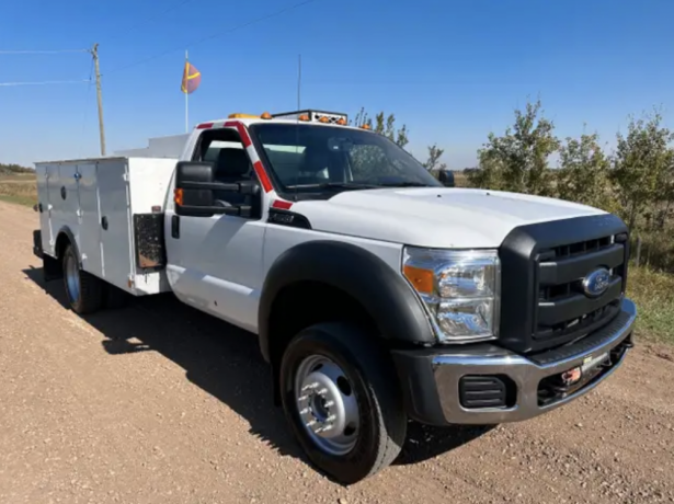 2015-ford-f550-utility-lube-truck-4x4-gas-hyd-comp-big-1