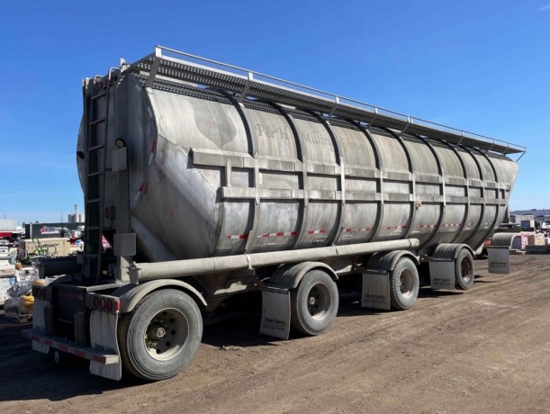 1984-king-2500-cubic-ft-dry-bulk-pneumatic-tank-trailer-big-2