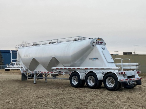 2011-mac-1480-cubic-ft-dry-bulk-pneumatic-tank-trailer-big-2