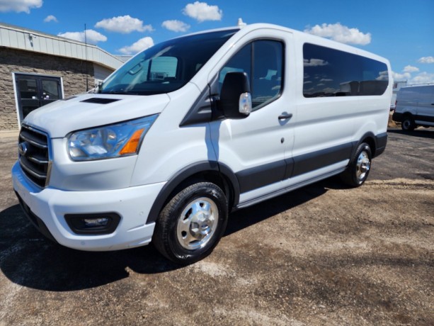 2020-ford-transit-passenger-wagon-t-150-130-low-roof-xlt-awd-big-1