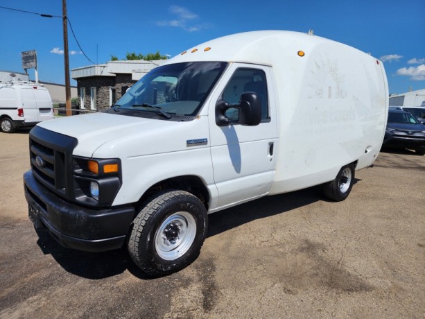 2008-ford-econoline-commercial-cutaway-e-350-super-duty-138-drw-big-1