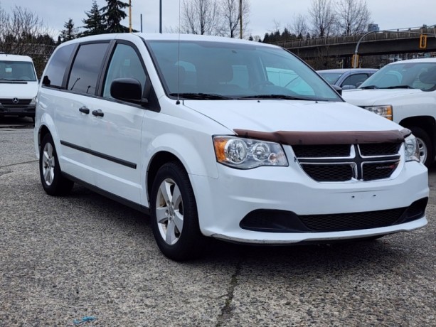 2014-dodge-grand-caravan-7-passenger-stew-go-big-1