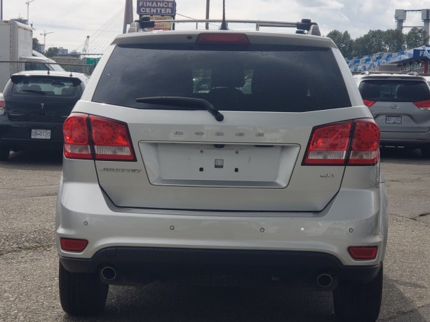 2014-dodge-journey-fwd-4dr-sxt-big-2