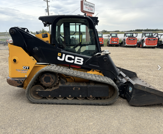 2022-jcb-300t-big-1