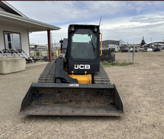 2022-jcb-300t-big-2